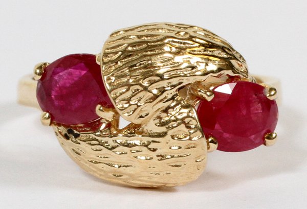 14KT YELLOW GOLD & RUBY RING (1 of 3)