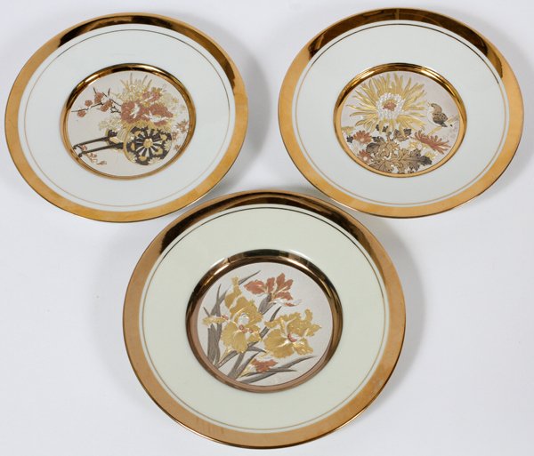 JAPANESE GOLD & SILVER INLAID PORCELAIN PLATES (1 of 3)