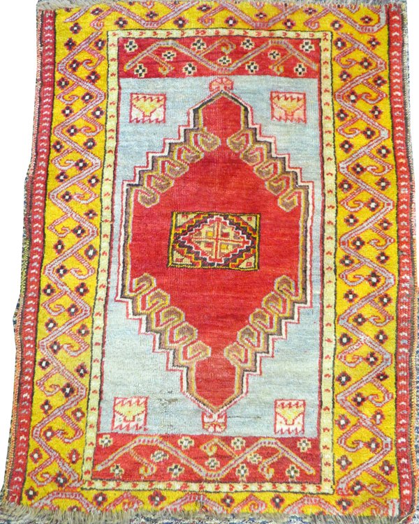 TURKISH WOOL MAT EARLY 20TH C. (1 of 4)