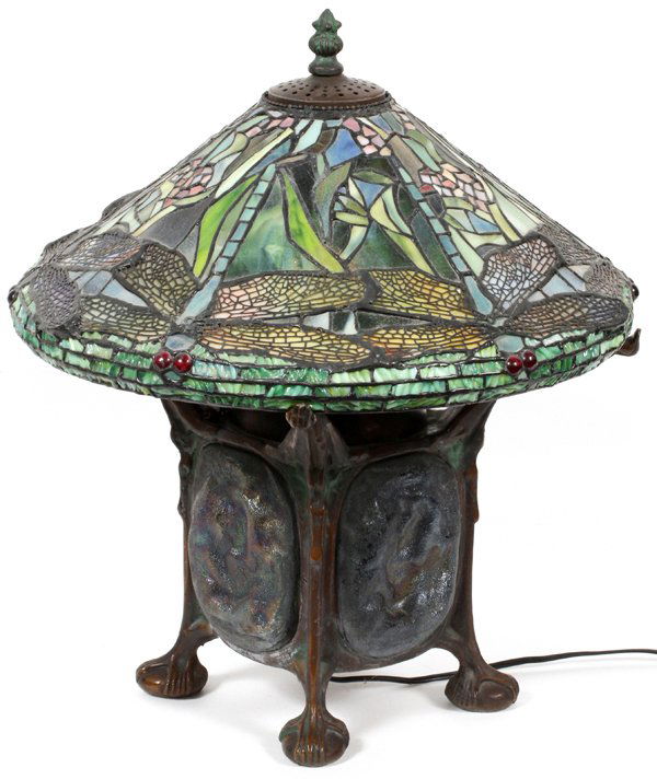 TIFFANY STYLE TABLE LAMP (1 of 5)