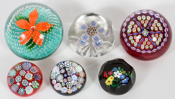 SCOTTISH GLASS PAPERWEIGHTS 6 PCS (1 of 4)