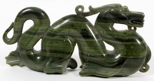 CHINESE GREEN JADE DRAGON ORNAMENT (1 of 2)