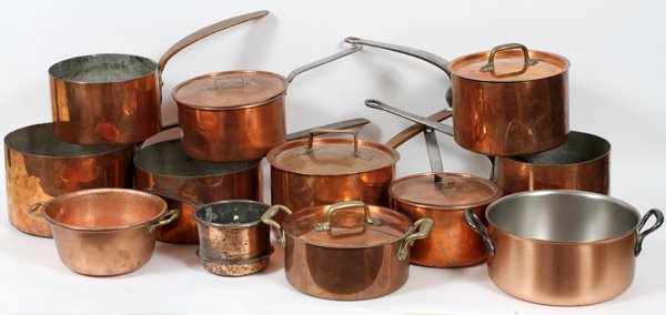 COPPER COOKING WARE C1900 17 PCS. (1 of 2)