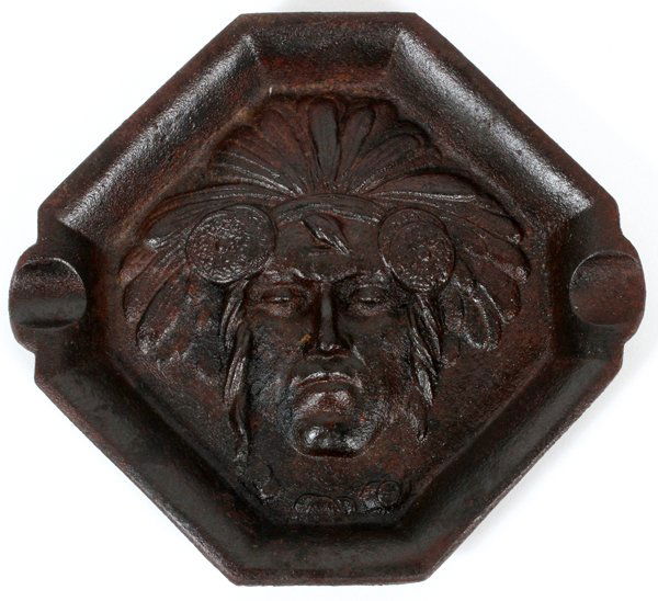 IRON ASHTRAY INDIAN CHIEF MOTIF C. 1900 (1 of 2)