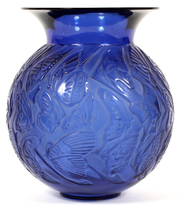 LALIQUE 'NYMPHALE' BLUE GLASS VASE (1 of 3)