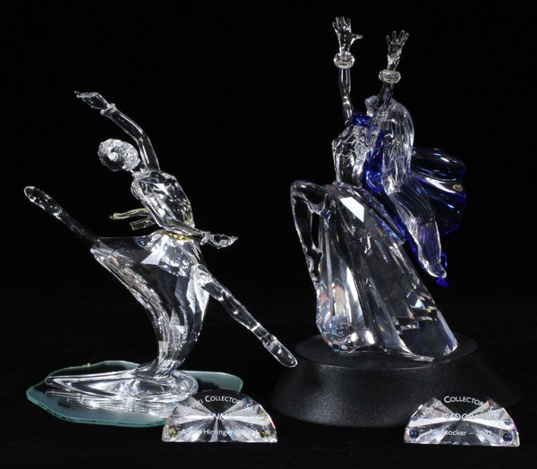 SWAROVSKI CRYSTAL FIGURINES & PLAQUES: SWAROVSKI, CRYSTAL 'MAGIC OF DANCE' FIGURINES (2) & PLAQUES, 6 PIECES, H 7"-8", 'ANNA & ISADORA':Including two figurines from the 'Magic of Dance' collection, Anna and Isadora Duncan , H.7 1/4" - 8". 