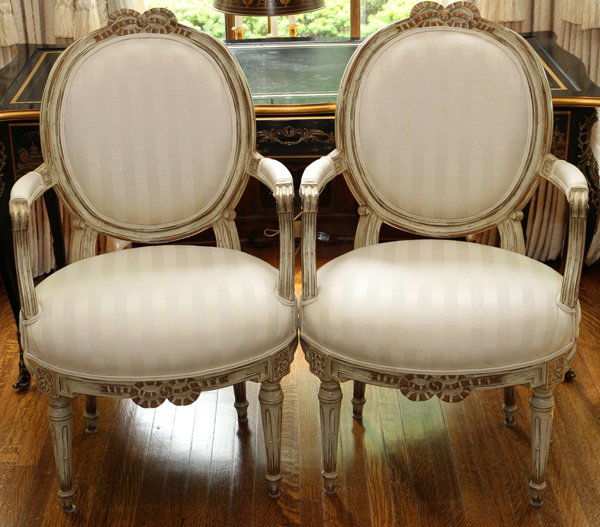 BAKER FURNITURE CO. LOUIS XVI STYLE ARMCHAIRS PAIR (1 of 2)