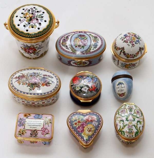 HALCYON DAYS ENAMEL BOXES NINE (1 of 2)