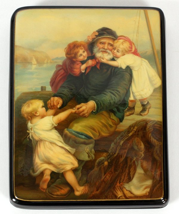 RUSSIAN LACQUER HINGED BOX (1 of 2)
