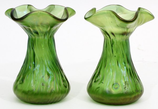 LOETZ GLASS VASES C. 1900 PAIR (1 of 2)