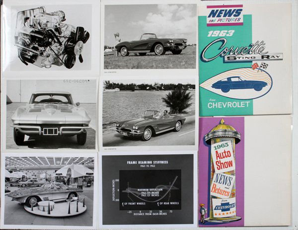 CHEVROLET CORVETTE PUBLICITY PHOTOS BROCHURES ETC. (1 of 1)