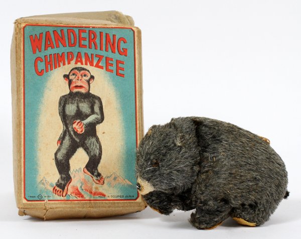 STEIFF STYLE MECHANICAL BEAR (1 of 2)