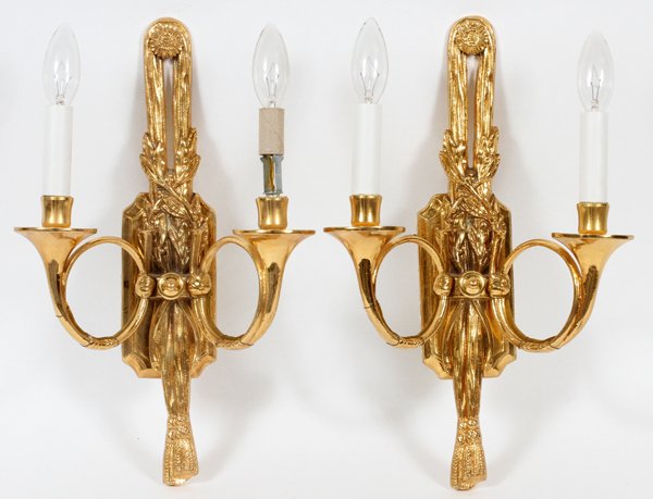 TWO-LIGHT HUNTER HORN FORM GILT METAL SCONCES PAIR (1 of 2)