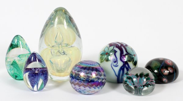 RICHARD EICKHOLT, CORREIA &OTHER GLASS PAPERWEIGHTS (1 of 2)