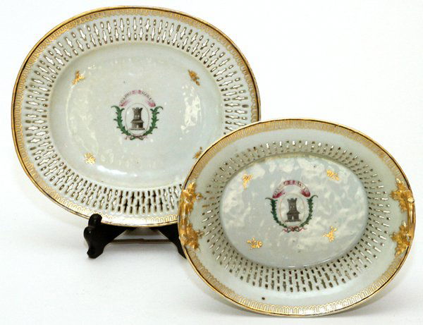 CHINESE EXPORT PORCELAIN CHESTNUT BASKET & STAND (1 of 8)