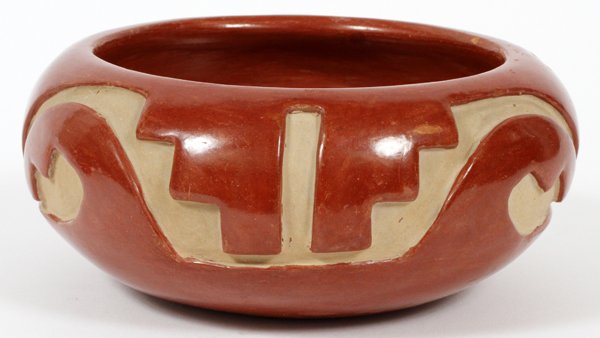 MARY TAFOYA SANTA CLARA POTTERY VASE (1 of 2)