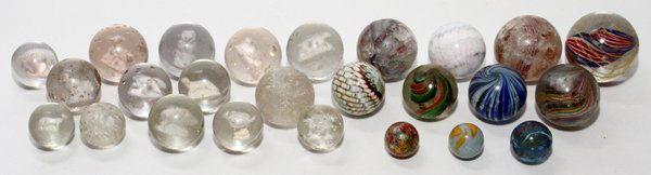 SULFIDE LATTICINO AND OTHER GLASS MARBLES 25 PIECES (1 of 2)