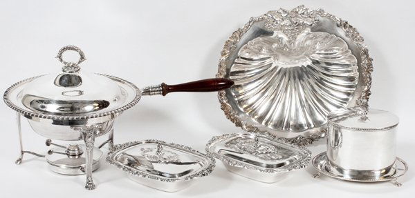 SILVERPLATE SERVING PIECES 19TH-20TH C. (1 of 2)
