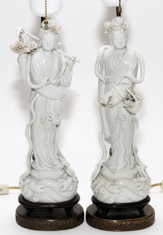 BLANC DE CHINE FIGURE MOUNTED AS LAMP (1 of 2)