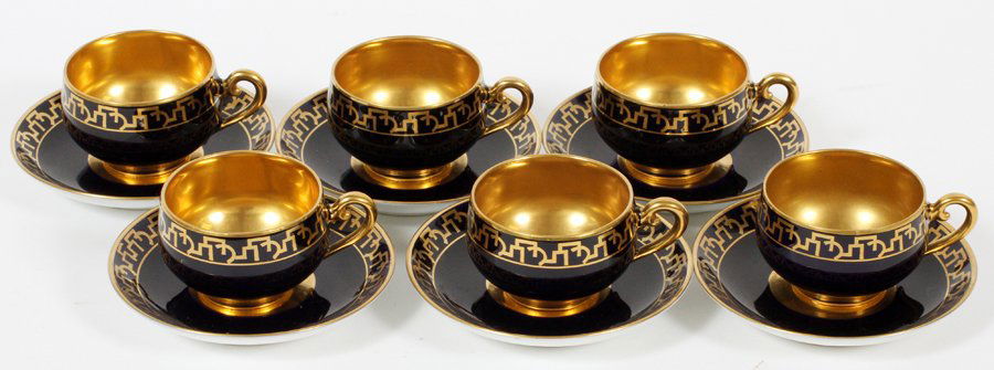 GINORI DEMITASSE CUPS & SAUCERS 6 SETS (1 of 2)