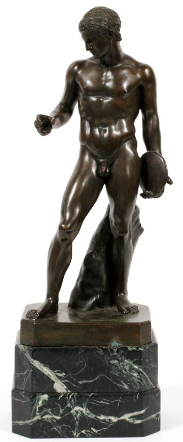 BRONZE SCULPTURE: BRONZE SCULPTURE, H 15", W 7", NUDE MALE:A bronze of classical style discus thrower. Greenish-black patina. On a two-tiered green marble base. From the Estate of Daniel Clancy, Voltaire Place, Grosse 
