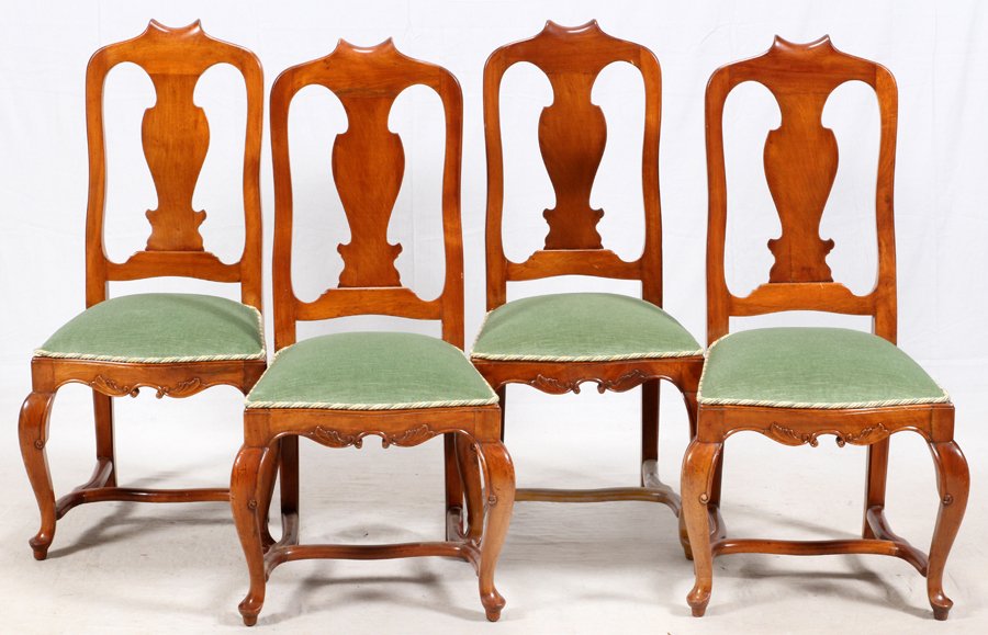 QUEEN ANNE-STYLE SIDE CHAIRS FOUR (1 of 2)