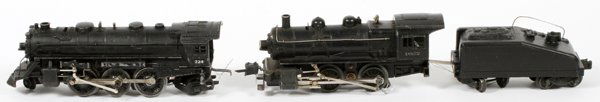 LIONEL STEAM LOCOMOTIVES AND POST - WAR TENDER (1 of 3)