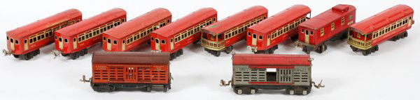 LIONEL PRE-WAR O27 GAUGE PASSENGER AND FREIGHT CARS (1 of 3)