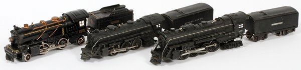 LIONEL PRE & POST-WAR LOCOMOTIVES AND TENDERS (1 of 2)