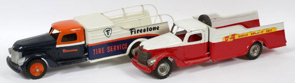 BUDDY-L PRESSED STEEL WRECKER AND SERVICE TRUCK (1 of 2)