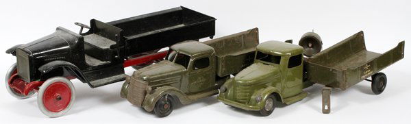 BUDDY-L  STRUCTO PRESSED METAL TRUCKS AND TRAILERS (1 of 3)
