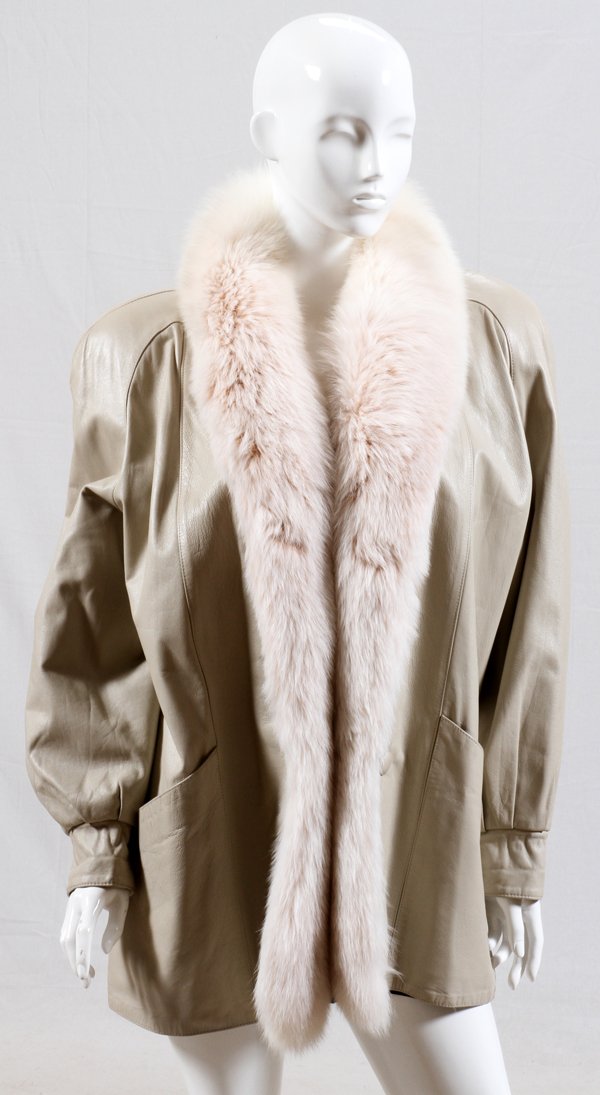 LADIES LEATHER AND FOX JACKET (1 of 2)