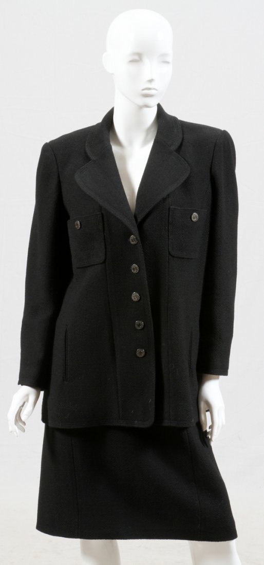 CHANEL BLACK WOOL SKIRT SUIT (1 of 2)