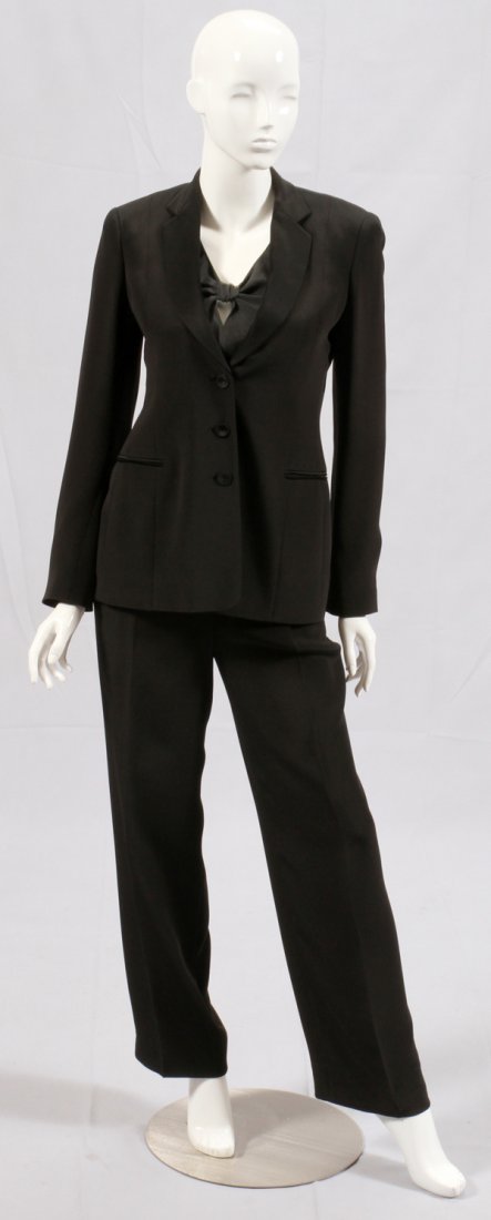 GIORGIO ARMANI BLACK TUXEDO PANTSUIT (1 of 2)