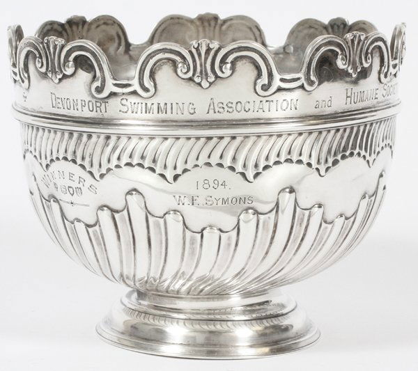 CHARLES STUART HARRIS OF LONDON SILVER BOWL (1 of 4)