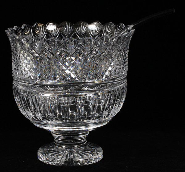 CUT CRYSTAL PUNCH BOWL (1 of 2)