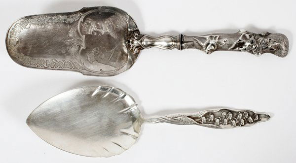 STERLING SILVER SERVING ITEMS 2 PIECES (1 of 2)