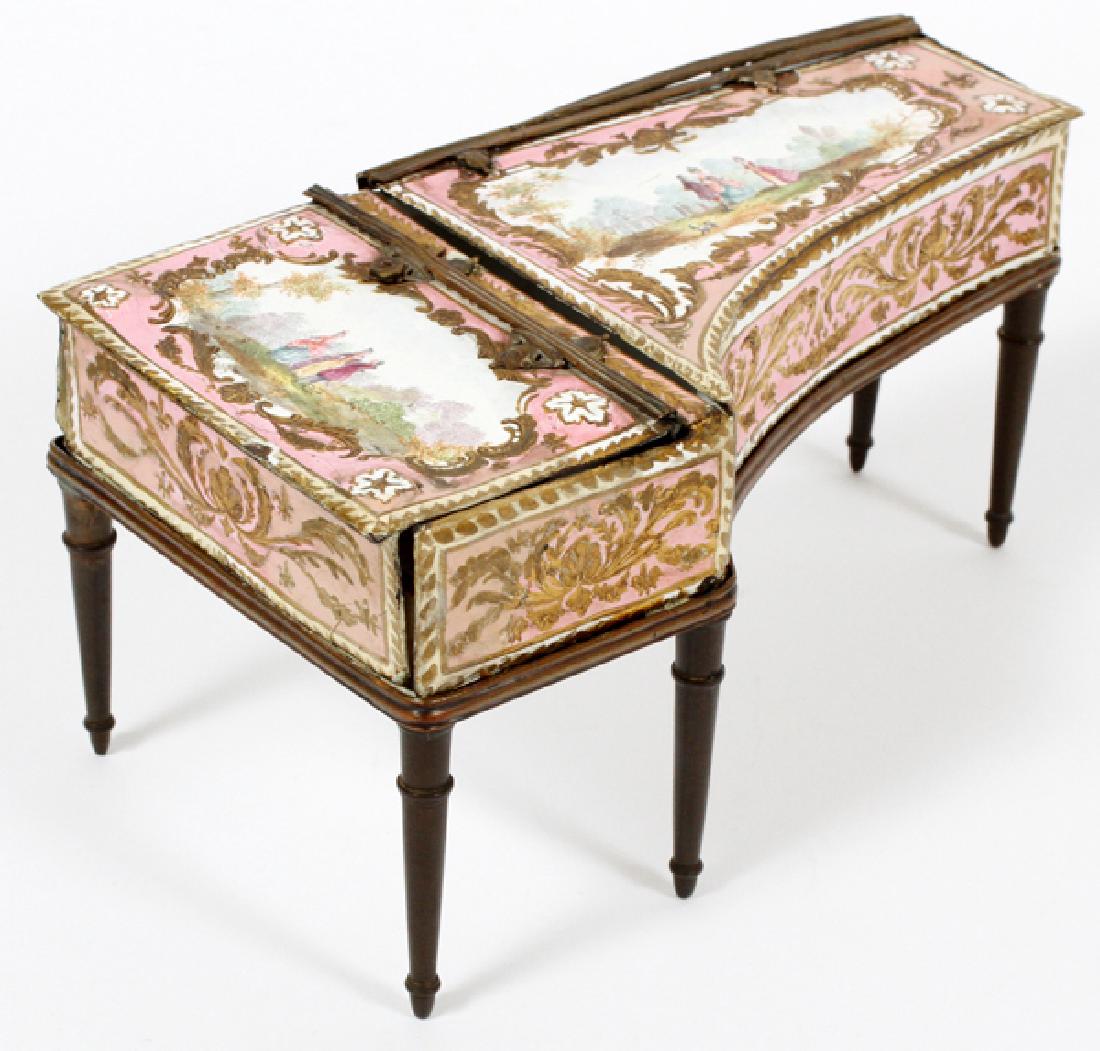 A METAL AND ENAMEL PIANO-FORM ETUI (1 of 3)