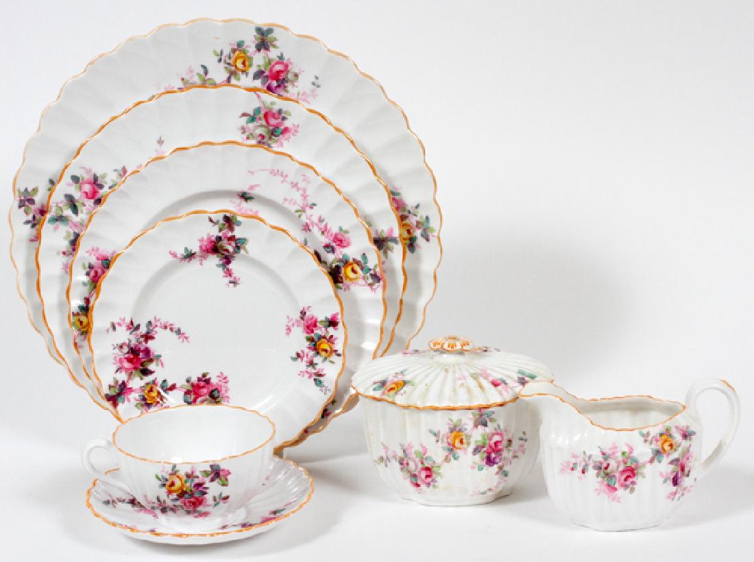 SPODE 'DOROTHY PERKINS' PORCELAIN DINNER SET (1 of 2)
