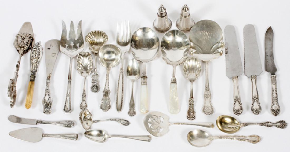 AMERICAN STERLING SILVER FLATWARE ASSORTMENT: AMERICAN STERLING SILVER FLATWARE ASSORTMENT, 19TH-20TH C., 24 PIECES:Comprised of (10) sterling silver items, including: (1) Lunt Silversmiths pierced tomato server; (1) Dominick & Haff sterling crac