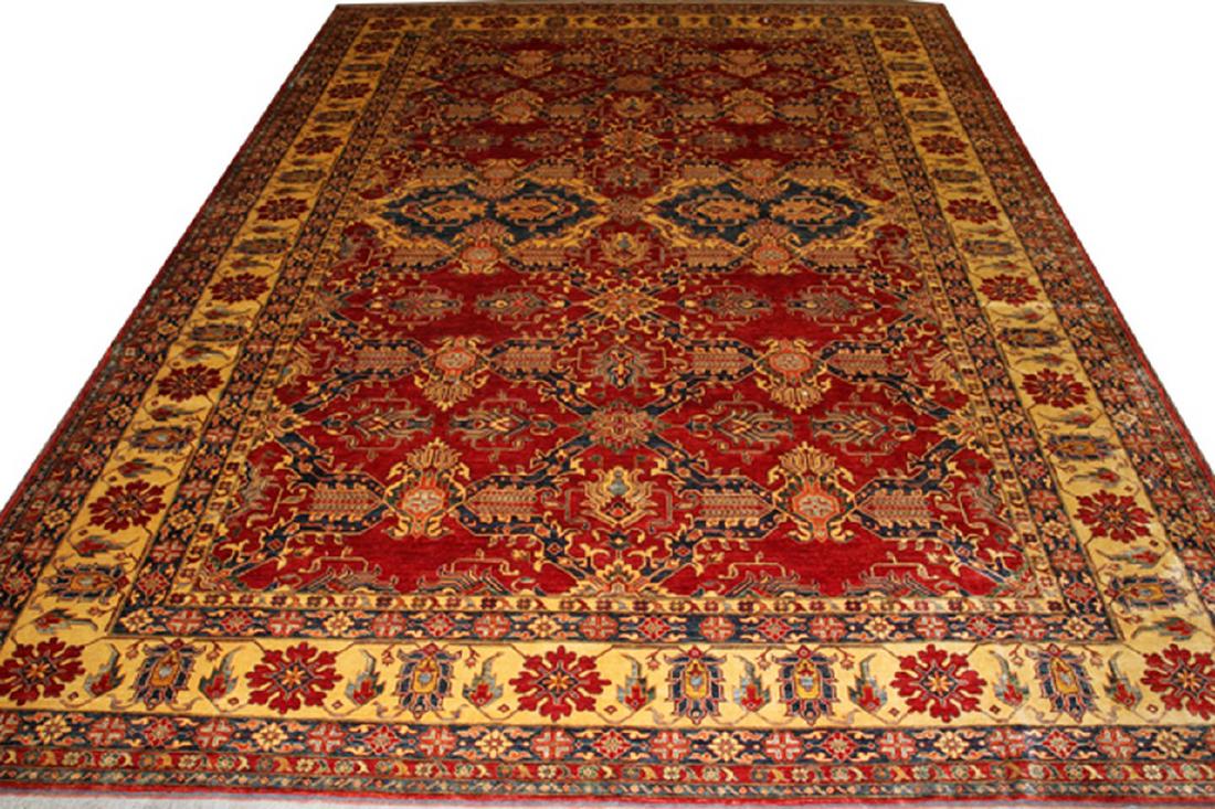 TURKISH ORIENTAL WOOL CARPET (1 of 3)