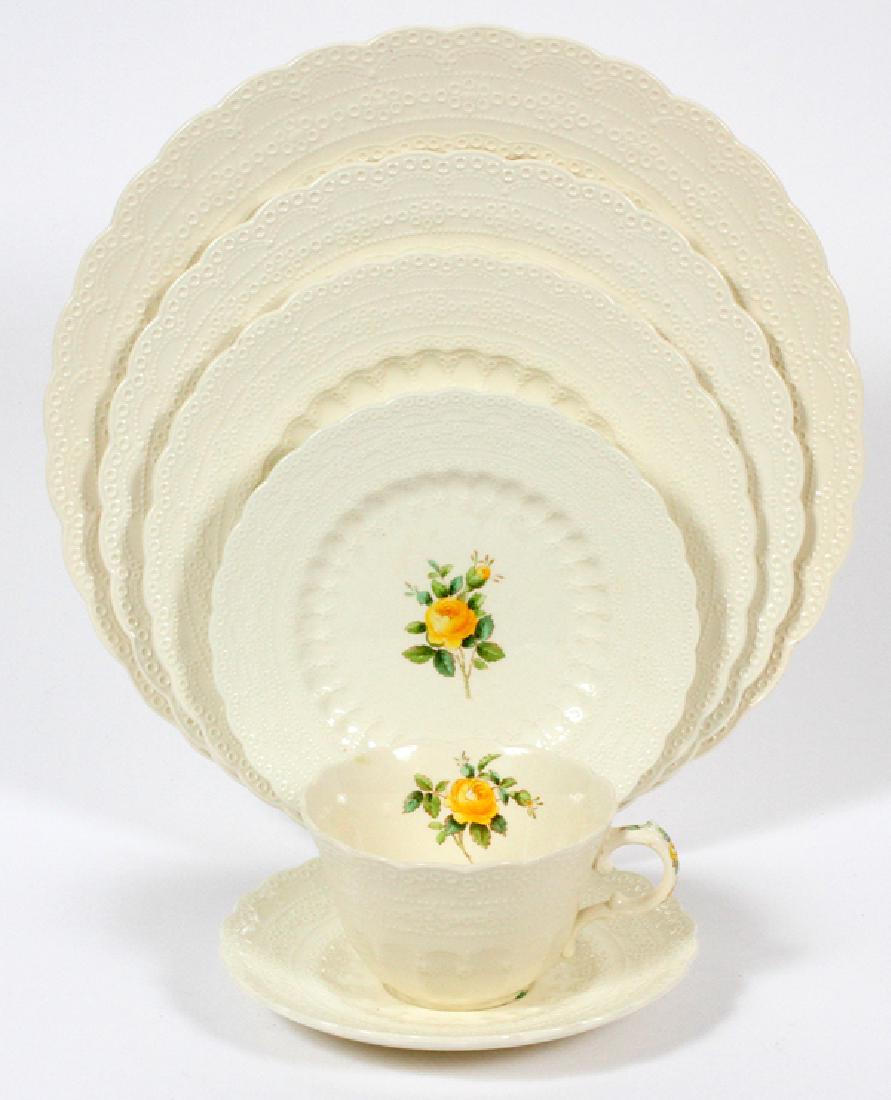 SPODES JEWEL BILLINGSLEY ROSE DINNER SERVICE: SPODES JEWEL "BILLINGSLEY ROSE" DINNER SERVICE 36 PIECES:Including 9 dinner plates Dia. 10 1/2", 8 salad plates dia. 9", 6 bread and butter plates dia. 6", 6 dessert plates Dia. 8" and 1 cup with 8 sa
