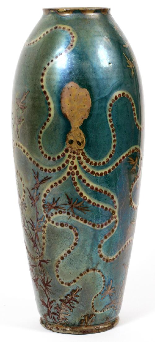 EUROPEAN STUDIO POTTERY VASE (1 of 3)