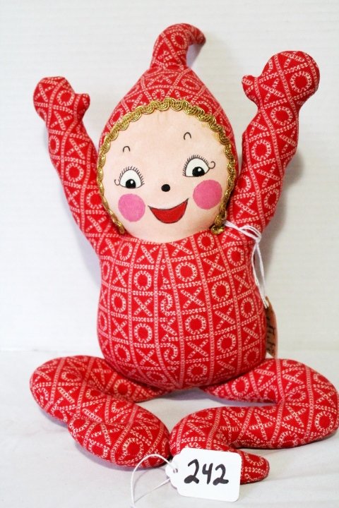 14" KEWPIE KLOONY MADE BY SUE RUGGLES EARLY 1970': 14" KEWPIE KLOONY MADE BY SUE RUGGLES EARLY 1970'S- VERY GOOD CONDITION.