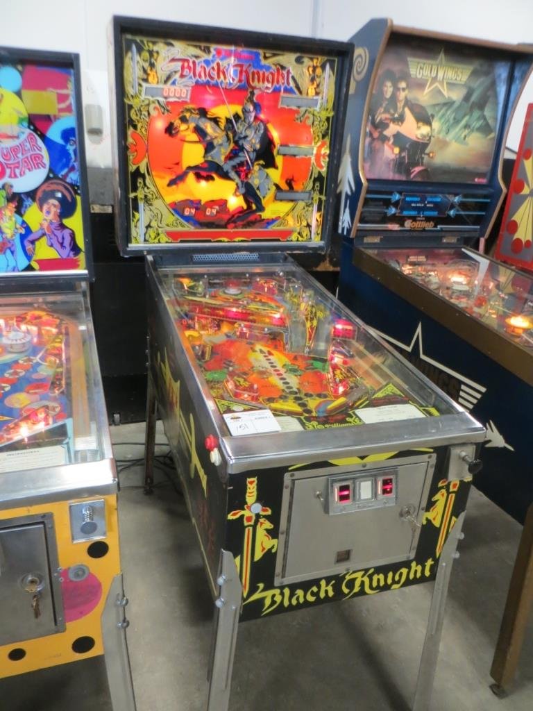 WILLIAMS BLACK KNIGHT PINBALL: Used item. Powers up unless otherwise noted: Very nice condition!