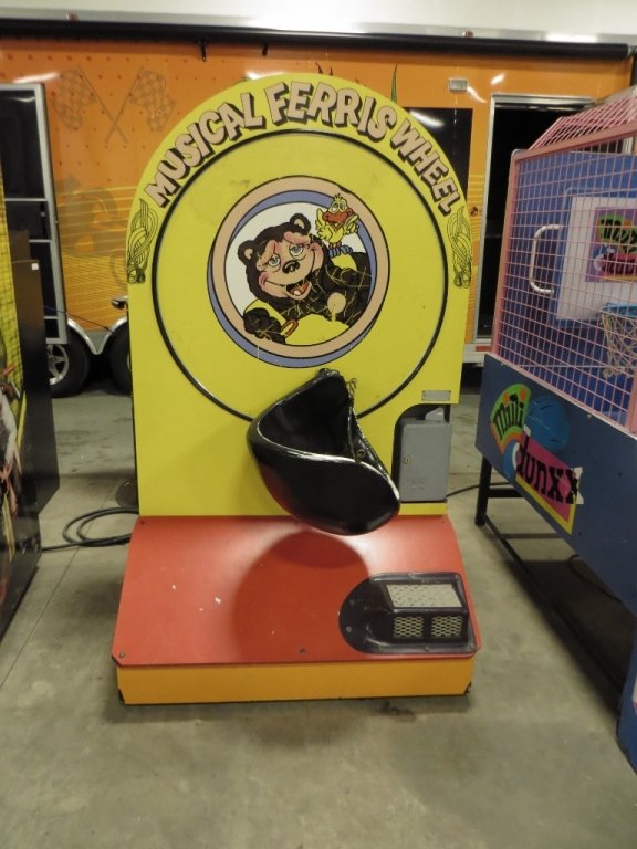 MUSICAL FERRIS WHEEL - KIDDIE RIDE: Used item. Powers up unless otherwise noted: Does not power up.