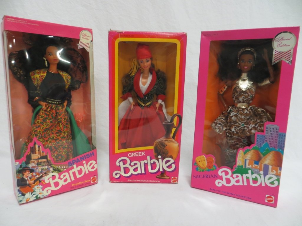 SET OF 3 - BARBIE DOLLS (1 of 4)