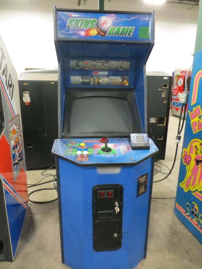 MIDWAY SKINS GAME (1 of 4)