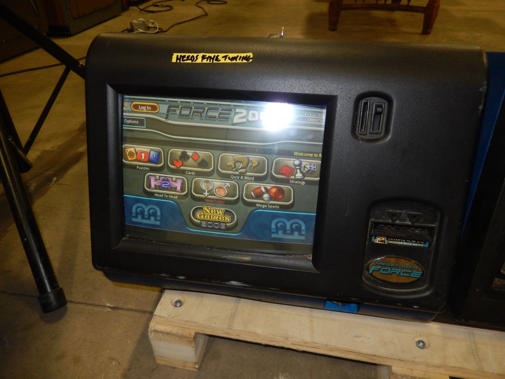 MEGATOUCH FORCE 2007 (1 of 1)