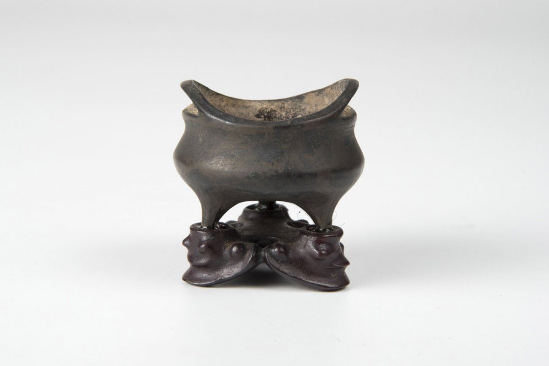 Qing, Censor with Wood Base (1 of 4)